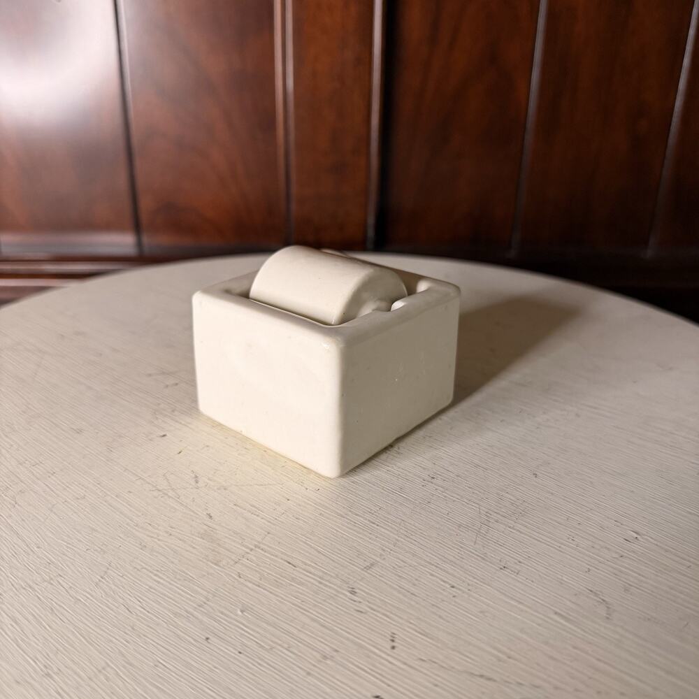 RARE Defiance Sales Corp Perfection No 5 White Ceramic Stamp Moistener Office